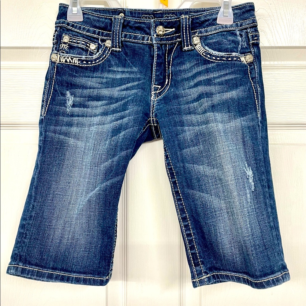 Miss Me Bermuda shorts, size 27, Preowned